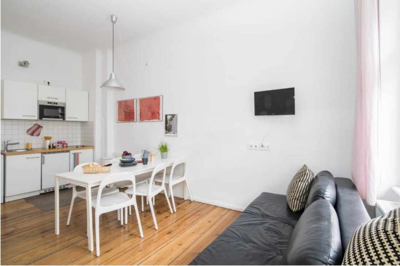 Mooeve Friedrichs Mid Apartment Берлин Екстериор снимка