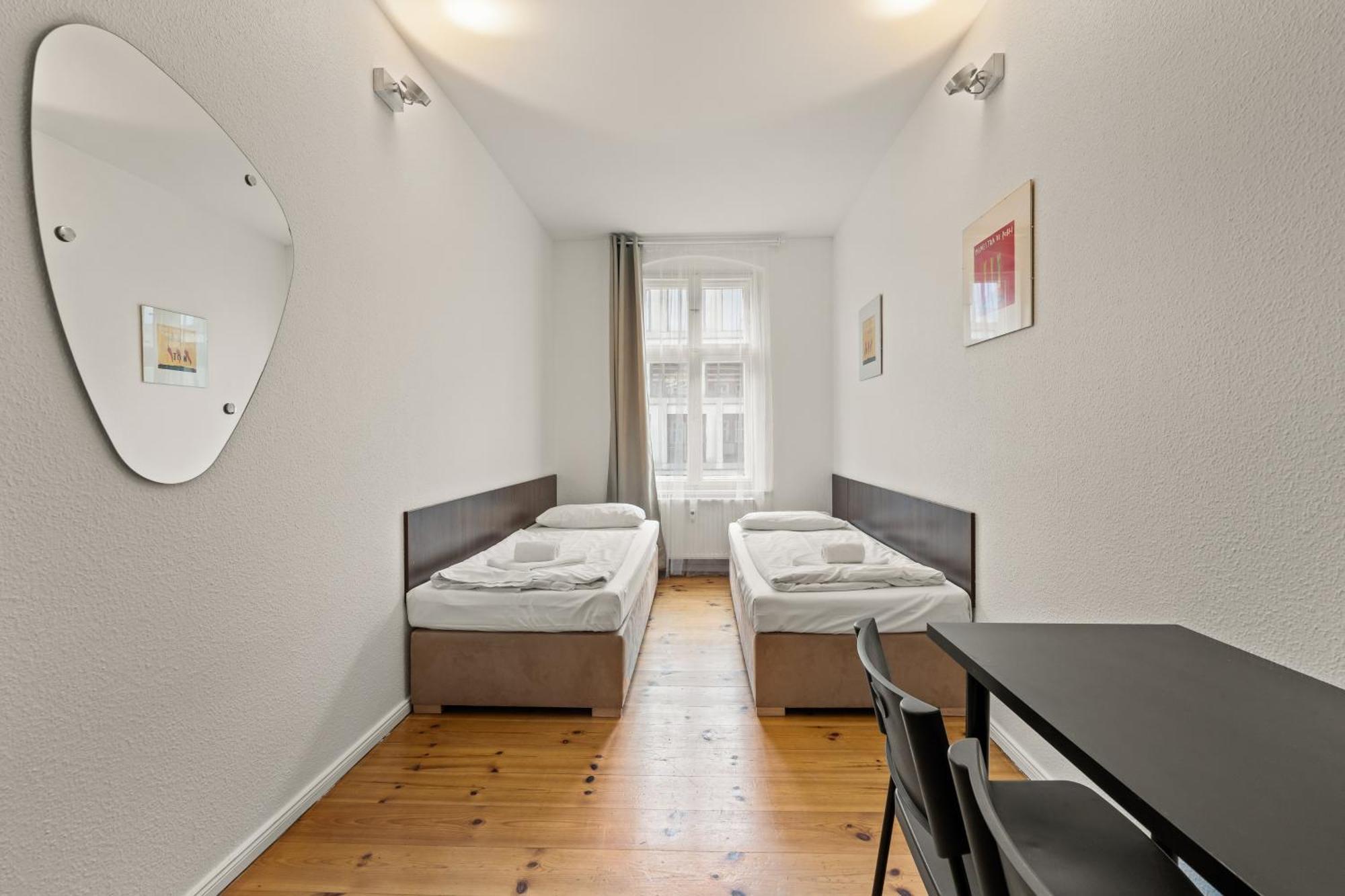 Mooeve Friedrichs Mid Apartment Берлин Екстериор снимка