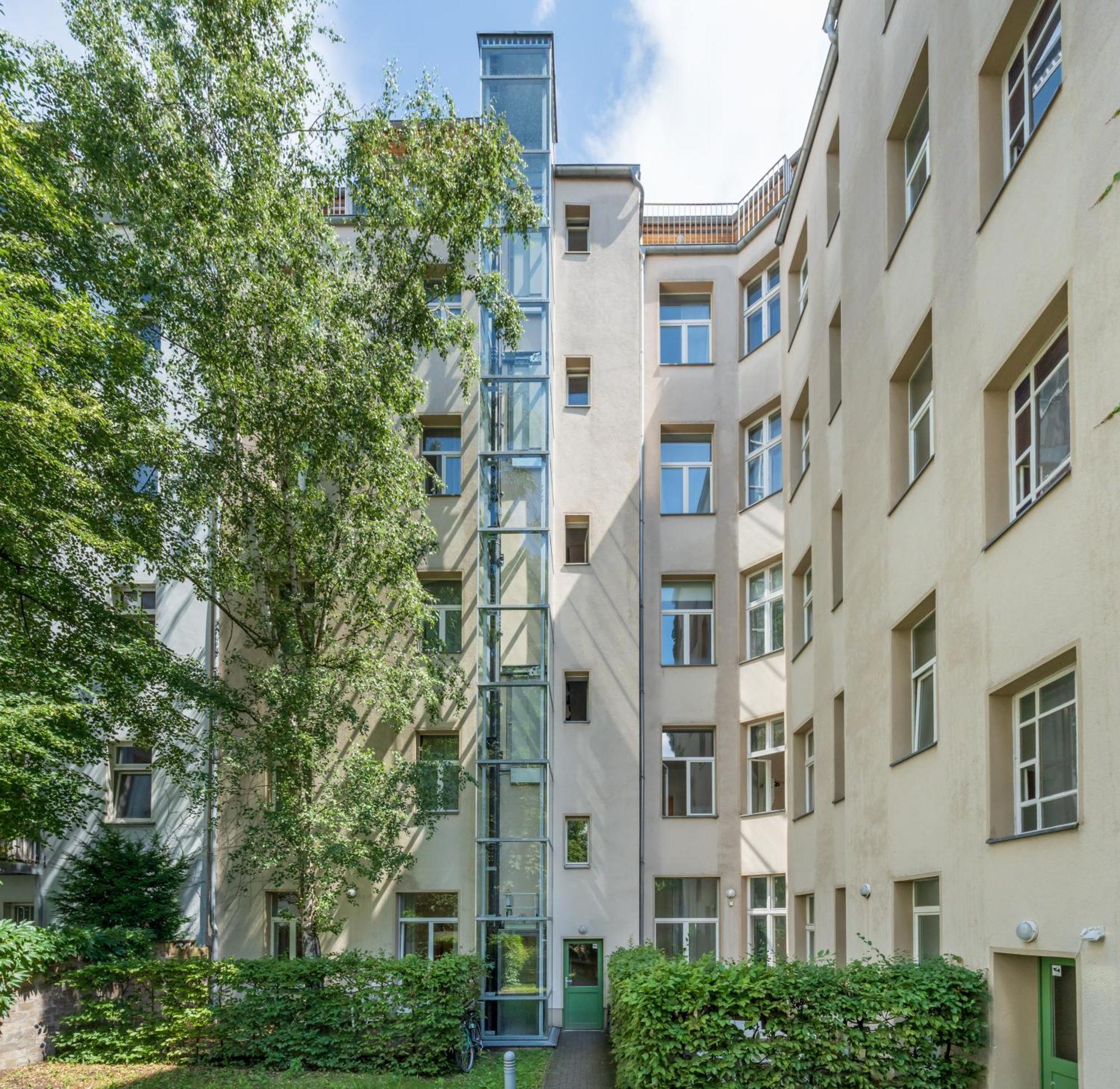 Mooeve Friedrichs Mid Apartment Берлин Екстериор снимка